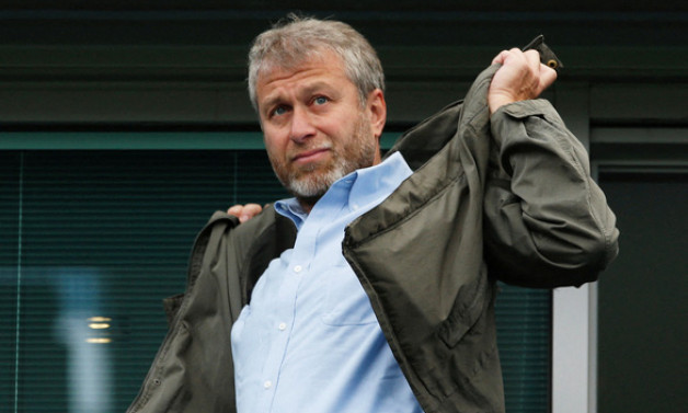 Tỉ phú Abramovich bị tước quyền giám đốc CLB Chelsea
