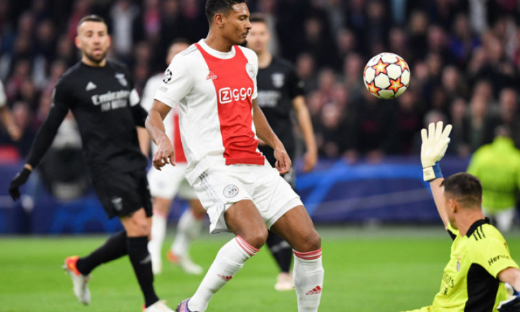 Benfica hạ Ajax ở Champions League
