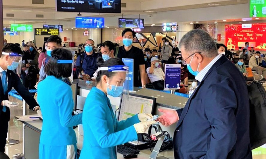 Bộ Y tế chính thức ban hành hướng dẫn phòng chống dịch COVID-19 với người nhập cảnh