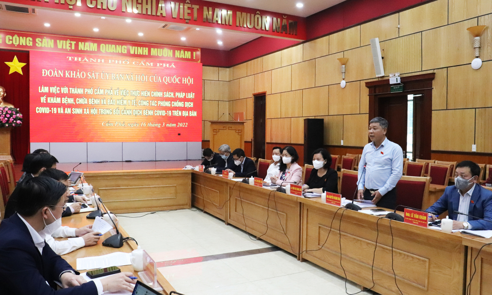 Đoàn khảo sát của Ủy ban xã hội của Quốc hội làm việc với TP Cẩm Phả và huyện Vân Đồn