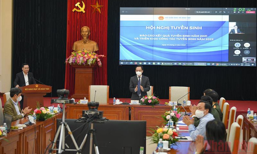 Đăng ký xét tuyển trực tuyến, trên cùng một hệ thống