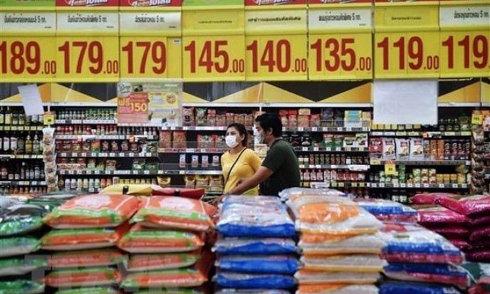 ASEAN to upgrade trade pacts for regional economic recovery