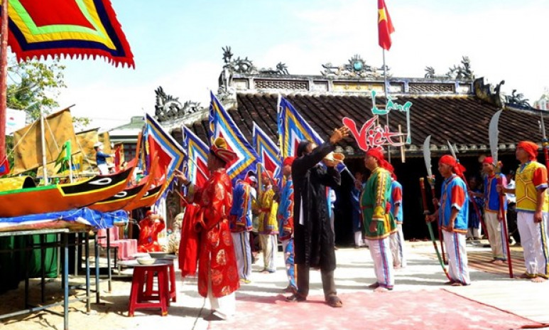 Trang trọng lễ khao lề thế lính Hoàng Sa tại huyện đảo Lý Sơn