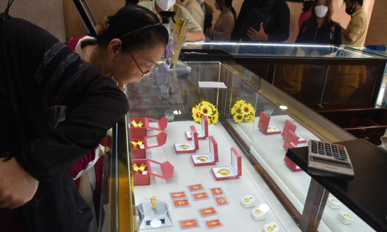 Giá vàng hôm nay 19-3: Đảo chiều lao dốc