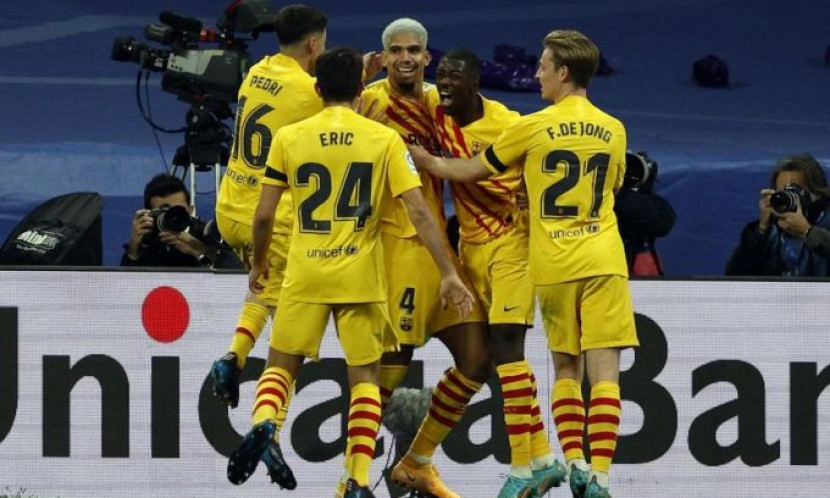 Barca vùi dập Real tại El Clasico