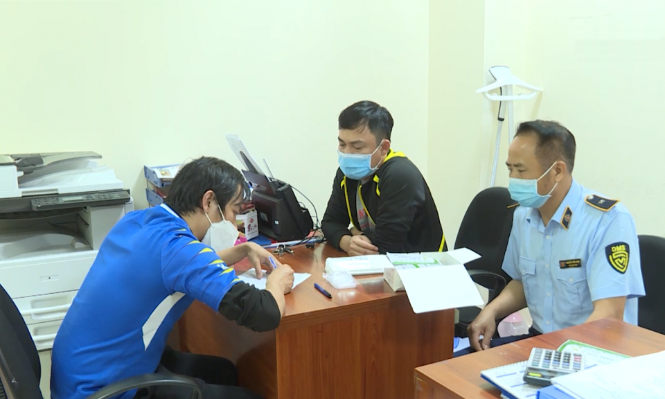 Cục QLTT tỉnh: Tăng cường kiểm tra, xử lý vi phạm kinh doanh kit test, thuốc chữa Covid-19