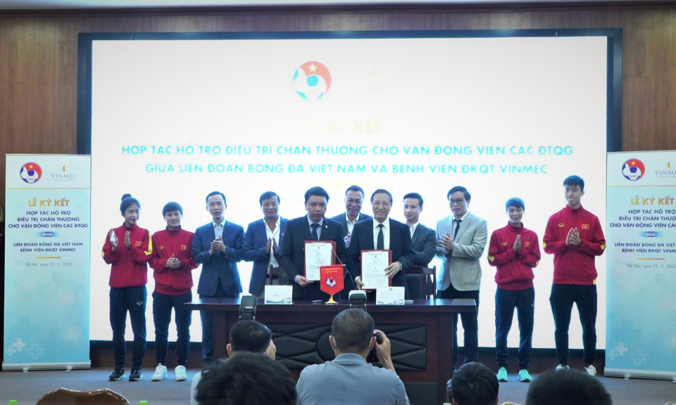 VFF và VINMEC ký kết hợp tác hỗ trợ điều trị chấn thương cho đội tuyển quốc gia