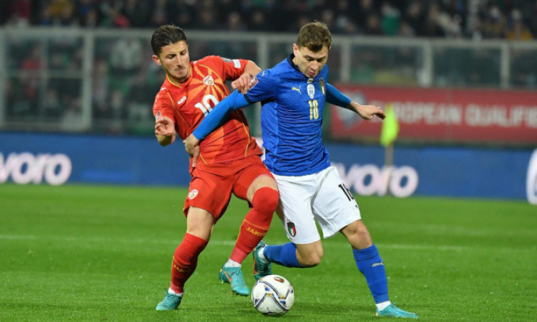 Italy mất vé dự World Cup phút bù giờ