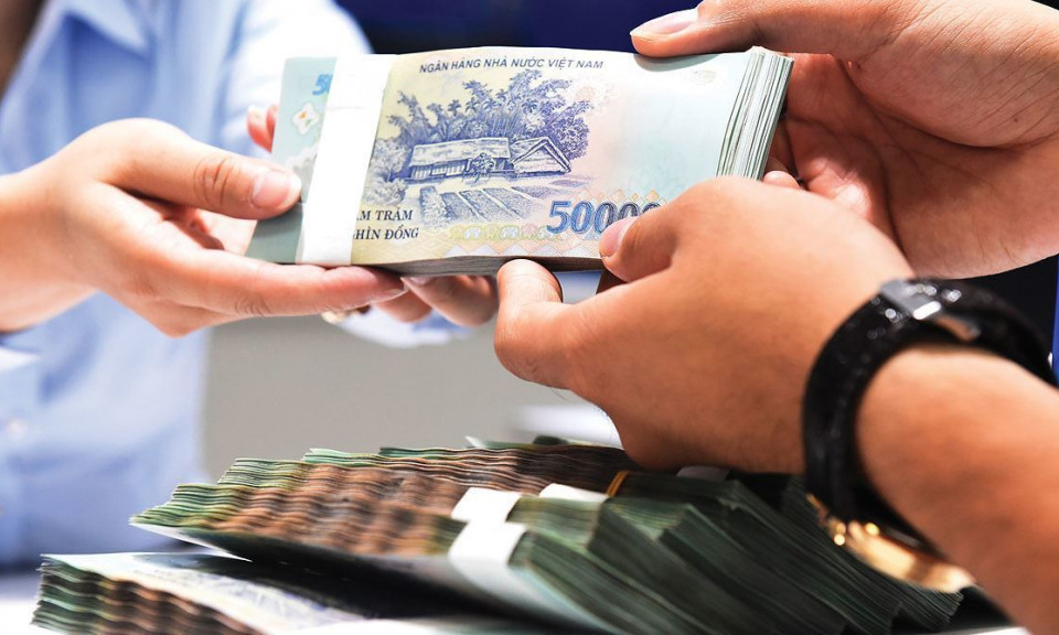 Lãi suất vay vốn còn 2%/năm