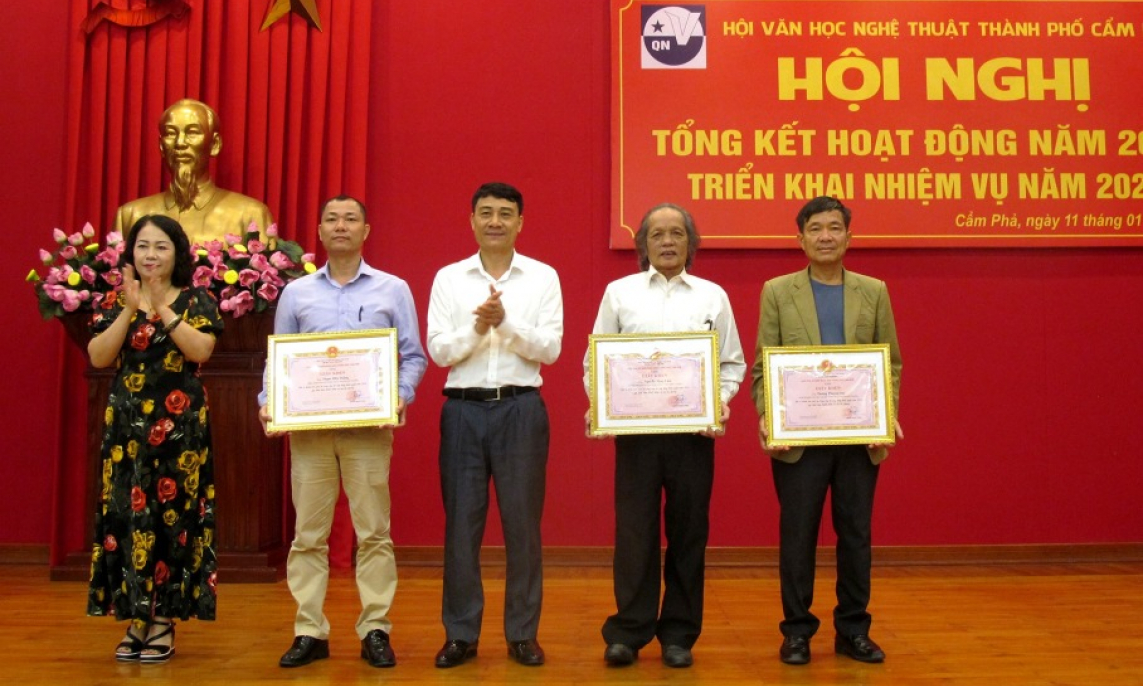 Tùng Lâm: Nhà văn thương binh viết bằng những ẩn ức chiến tranh