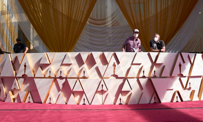 Ồn ào trước lễ trao giải Oscar 2022