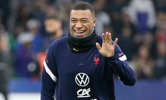 Bình phục thần tốc, Mbappe tái xuất trong màu áo tuyển Pháp