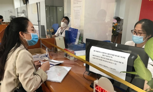Viên chức tập sự được cử đi đào tạo phải tự trả học phí?