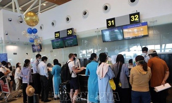 Da Nang resumes international air routes