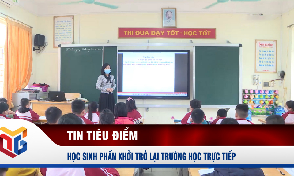 Học sinh phấn khởi trở lại trường học trực tiếp