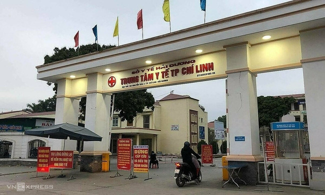 Điều tra vụ hai mẹ con mắc COVID-19 tử vong trong phòng bệnh ở Hải Dương
