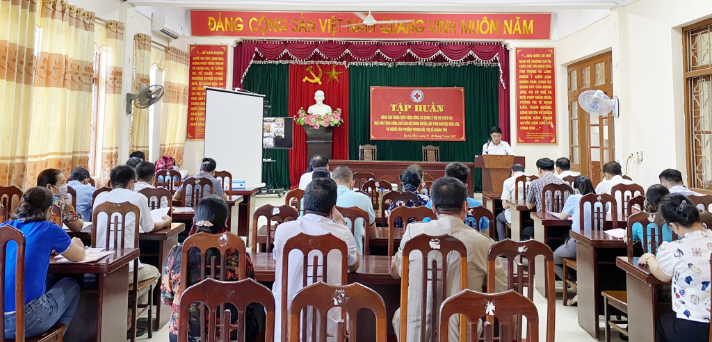 Hội CTĐ TX Quảng Yên tập huấn nâng cao nhận thức của cộng đồng và quản lý rủi ro thiên tai dựa vào cộng đồng cho cán bộ, tình nguyện viên Chữ thập đỏ phường Phong Hải (TX Quảng Yên) tháng 9/2021.
