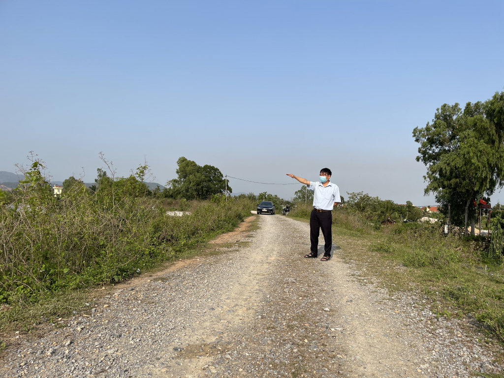 Tuyến đê xã Hiệp Hòa (TX Quảng Yên) có tổng chiều dài hơn 4km đang xuống cấp cần được sửa chữa đồng bộ.