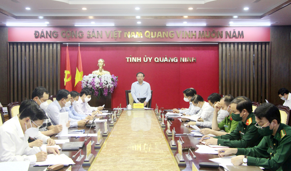 Đồng chí Nguyễn Xuân Ký, Ủy viên Trung ương Đảng, Bí thư Tỉnh ủy, Chủ tịch HĐND tỉnh, chủ trì cuộc họp sơ kết công tác nội chính quý I/2022.