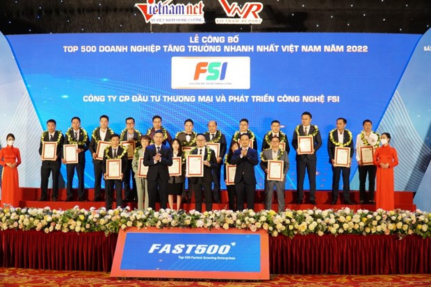 Cong bo BXH 500 doanh nghiep tang truong nhanh nhat Viet Nam hinh anh 1