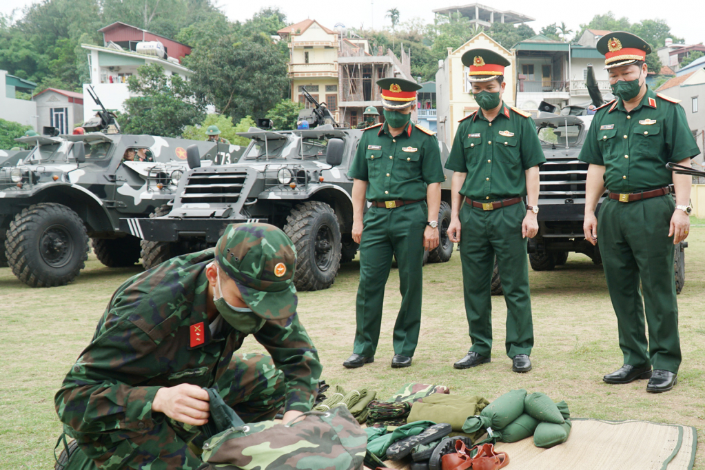 Kiểm tra công tác SSCĐ tại các phân đội trực thuộc Bộ CHQS tỉnh.