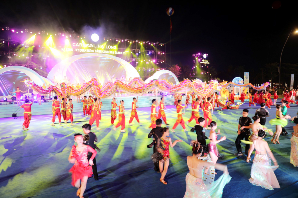 Carnaval Hạ Long trở thành thương hiệu riêng có của người Quảng Ninh.