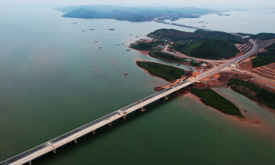 Gỡ “nút thắt” tăng trưởng kinh tế năm 2022