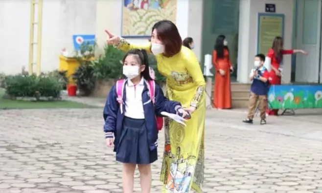 Trẻ đi học trực tiếp, những lưu ý phòng lây nhiễm Covid-19