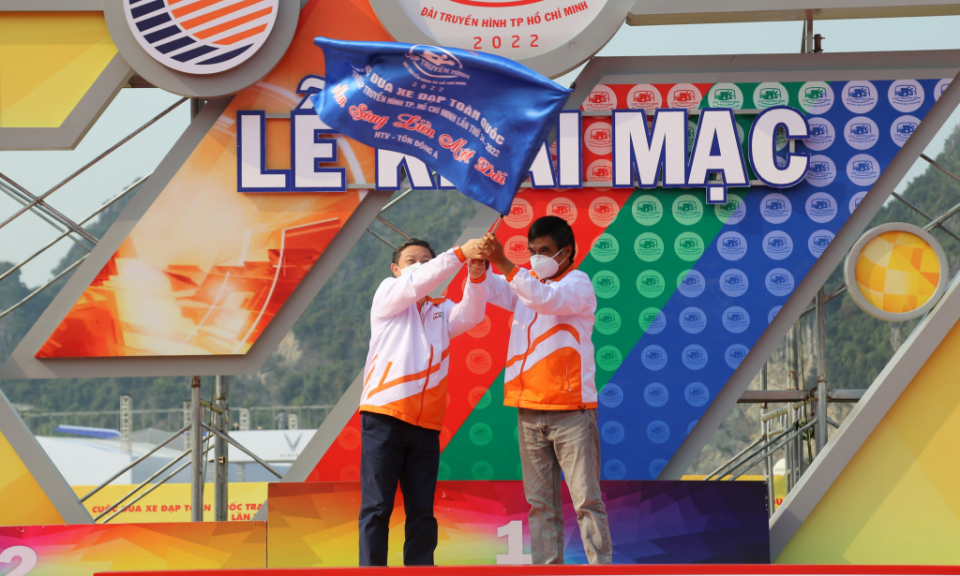 The opening ceremony of 2022 National Cycling Race - HTV Cup