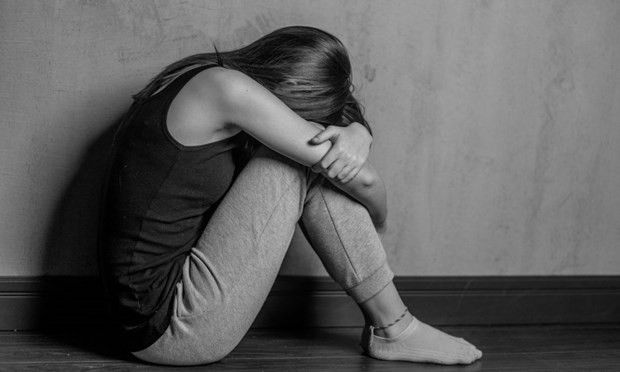 Những dấu hiệu nhận biết trẻ vị thành niên có thể tự tử