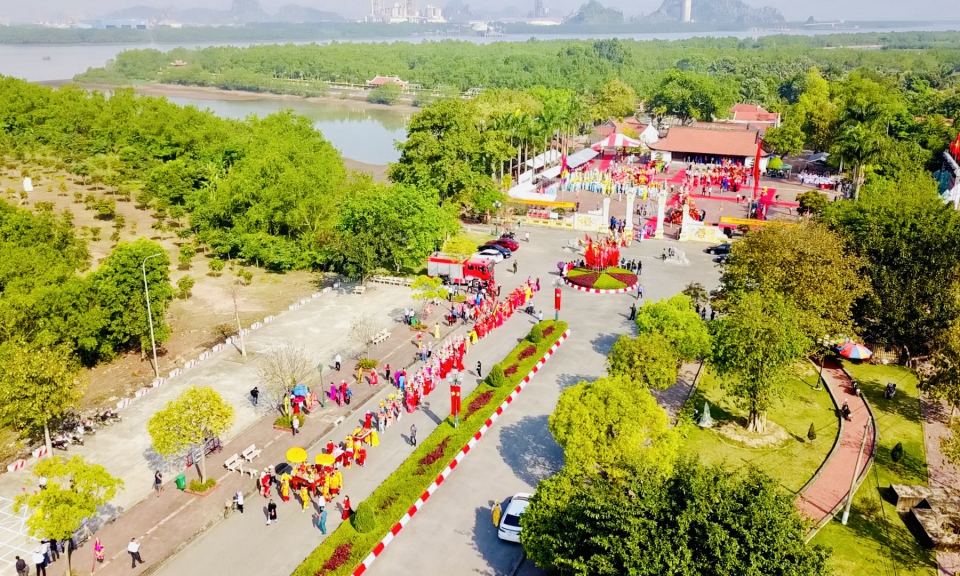 Khai hội truyền thống Bạch Đằng năm 2022