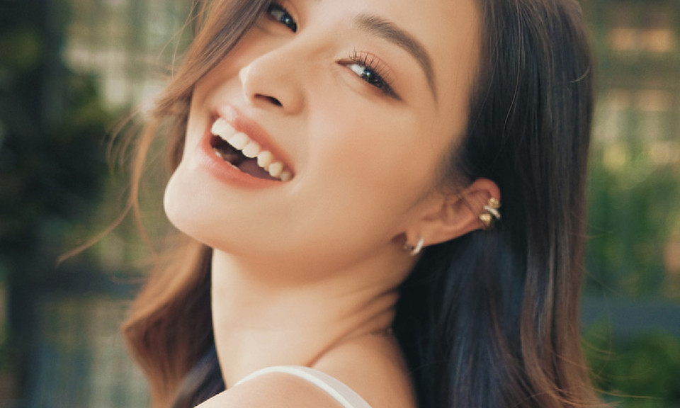 Người hâm mộ "không tin" Đông Nhi