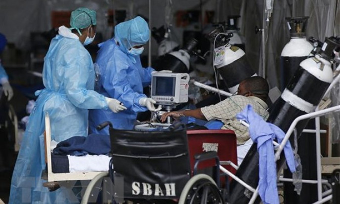 Những khác biệt giữa người nhiễm biến thể Delta và Omicron