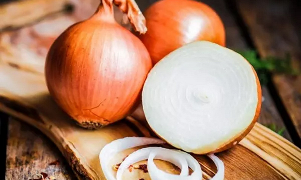 Lợi ích của việc ăn hành tây mỗi ngày