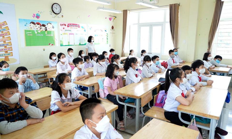 Nhanh chóng bắt nhịp việc dạy và học hiệu quả, an toàn