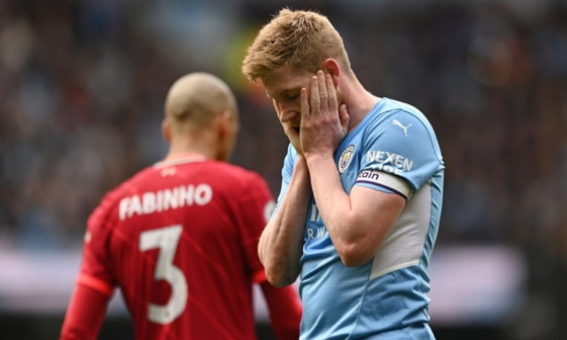 Hòa Liverpool, Man City mất nhiều hơn được
