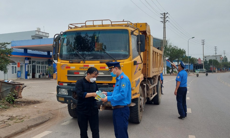 Móng Cái: Tăng cường xử lý nghiêm vi phạm ATGT  