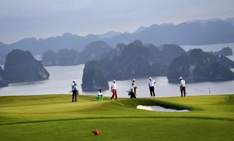 Du lịch đẳng cấp hút khách