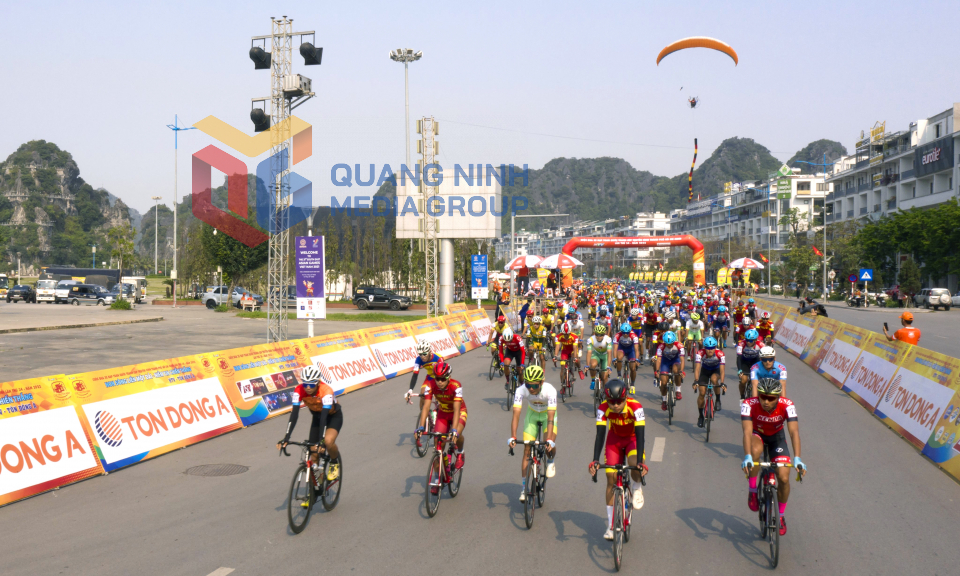 Giải đua xe đạp toàn quốc Cúp Truyền hình TP Hồ Chí Minh lần thứ 34 “Non sông liền một dải – niềm tin chiến thắng”, tháng 4-2022