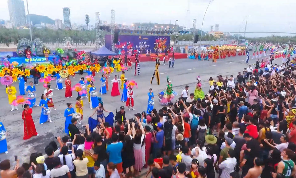 Carnaval Hạ Long 2022 có gì?