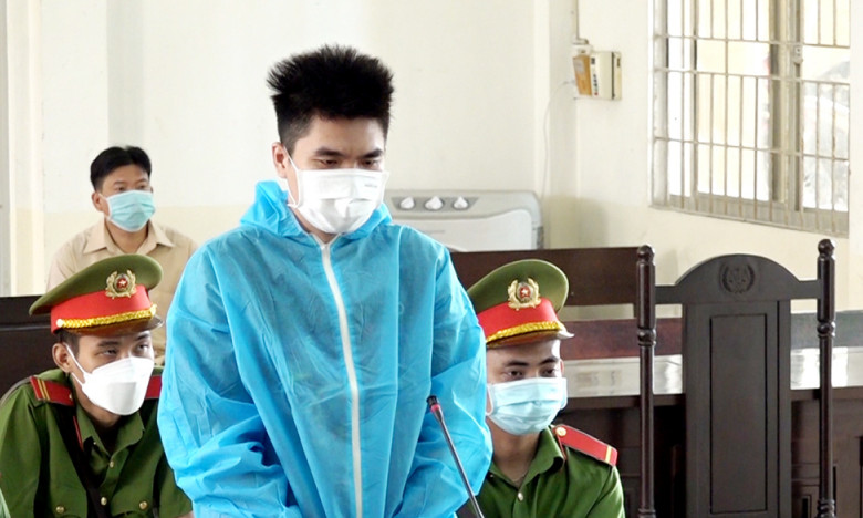 Tử hình kẻ giết chị gái để cướp tài sản của gia đình