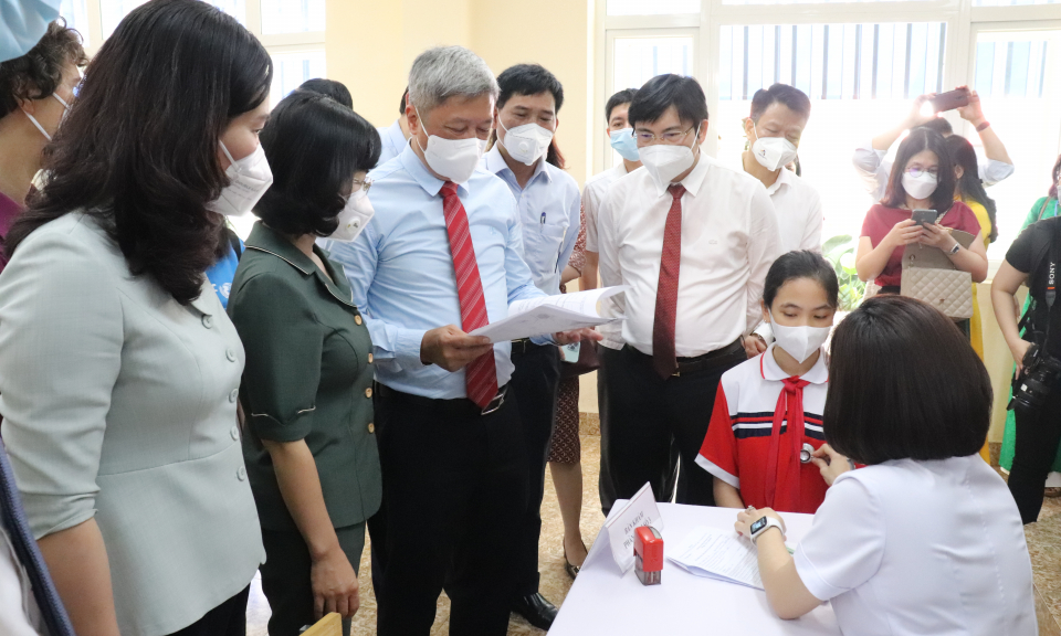Phát động chiến dịch tiêm chủng vắc xin phòng Covid-19 cho trẻ từ 5 đến dưới 12 tuổi