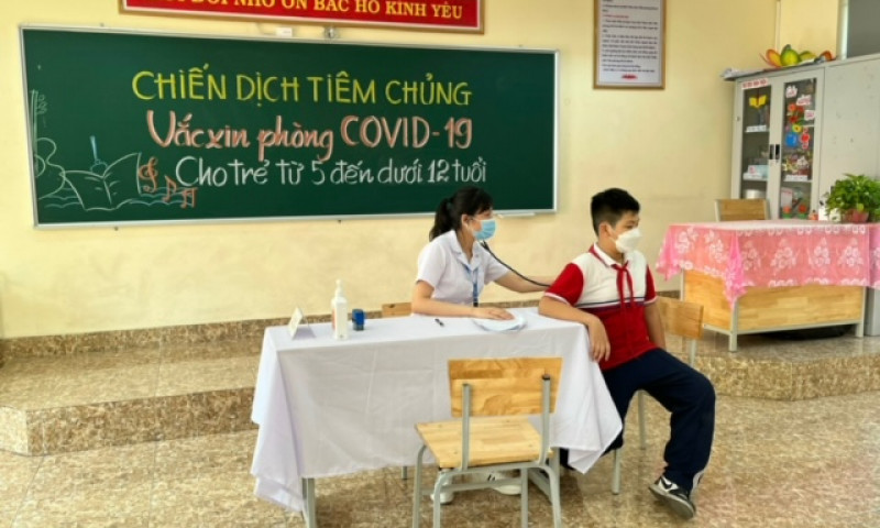 Chính phủ ra Nghị quyết về vắc-xin Covid-19 cho trẻ em từ 5 đến dưới 12 tuổi