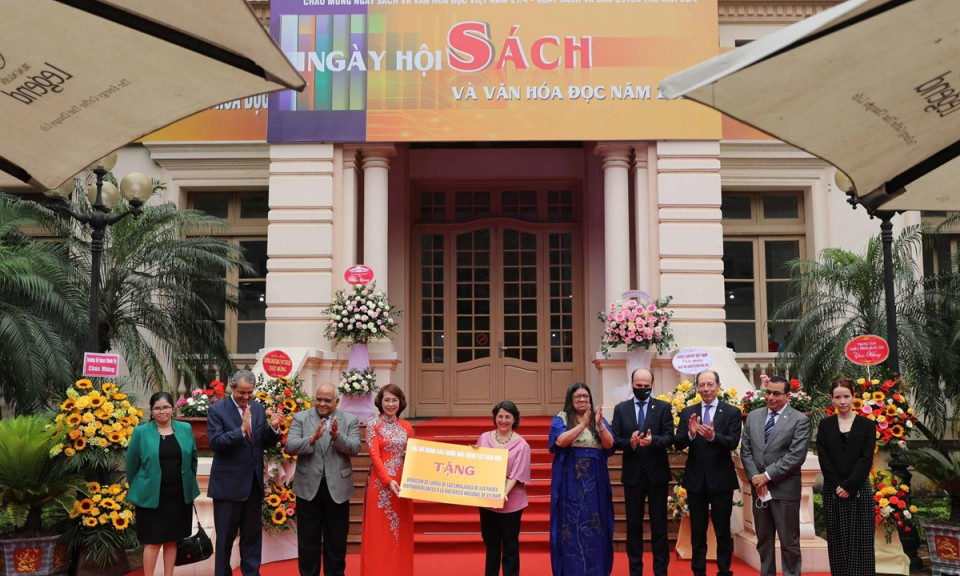 Ngày Sách và Văn hóa đọc: Thư viện Quốc gia giới thiệu 1.000 cuốn sách