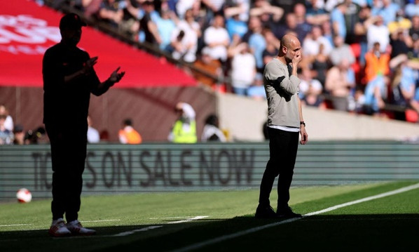 Man City bị lời nguyền FA Cup giống MU