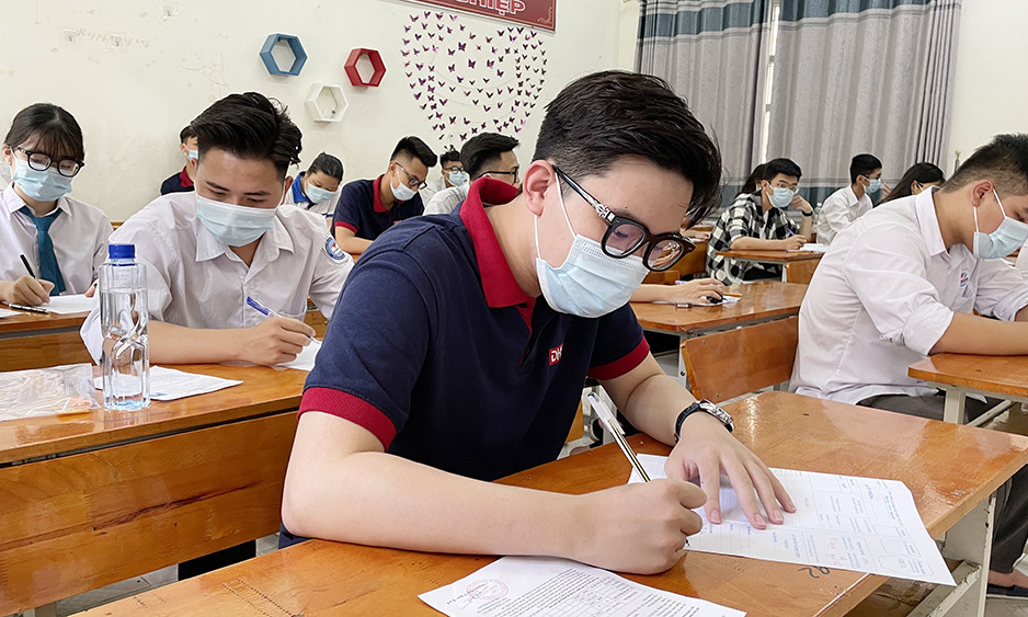Tăng tốc ôn thi tốt nghiệp THPT