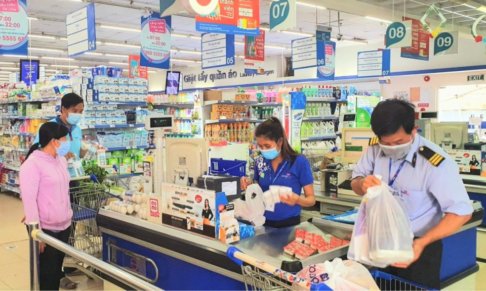 Doanh nghiệp bán lẻ nội địa nỗ lực chiếm thế chủ động trên sân nhà