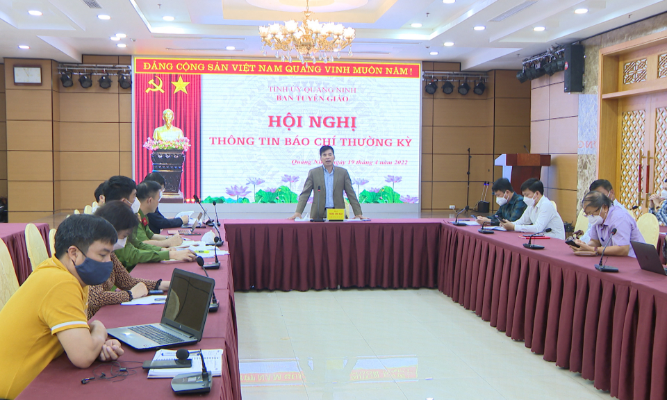 Hội nghị thông tin báo chí thường kỳ