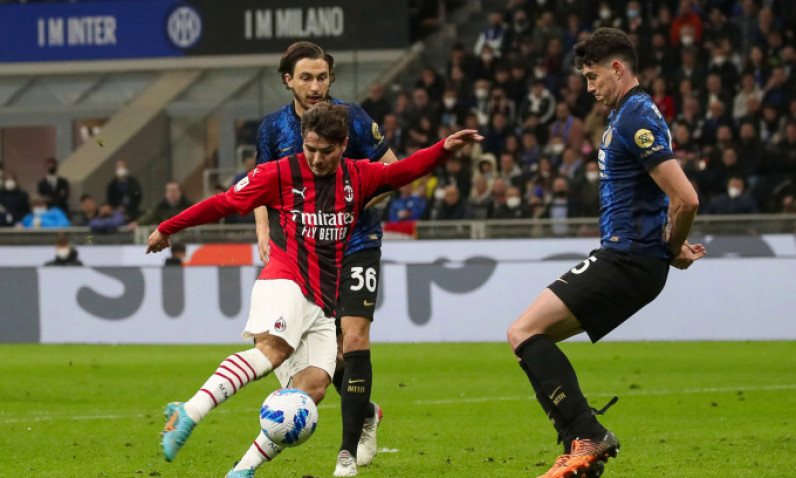 Inter loại Milan khỏi Cup Italy