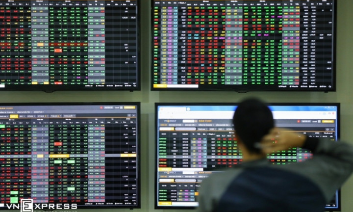 Lý do VN-Index mất gần 120 điểm trong nửa tháng